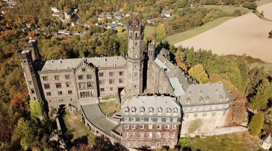 Schaumburg Castle, Rhineland-Palatinate, Balduinstein, Germany, Germany